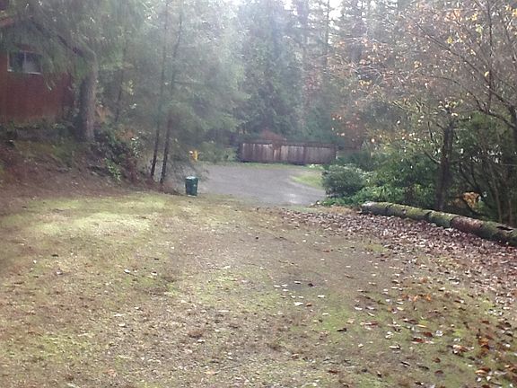 4th image of 10820 322nd Ave NE