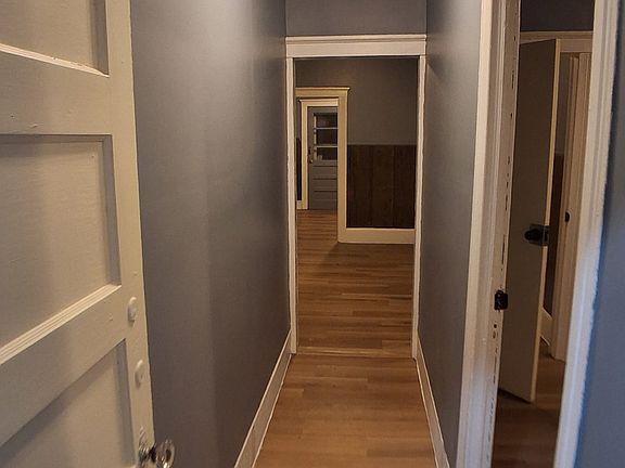 2nd image of 5 Ridge St Unit 1