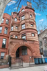 487 Clinton Avenue in Clinton Hill