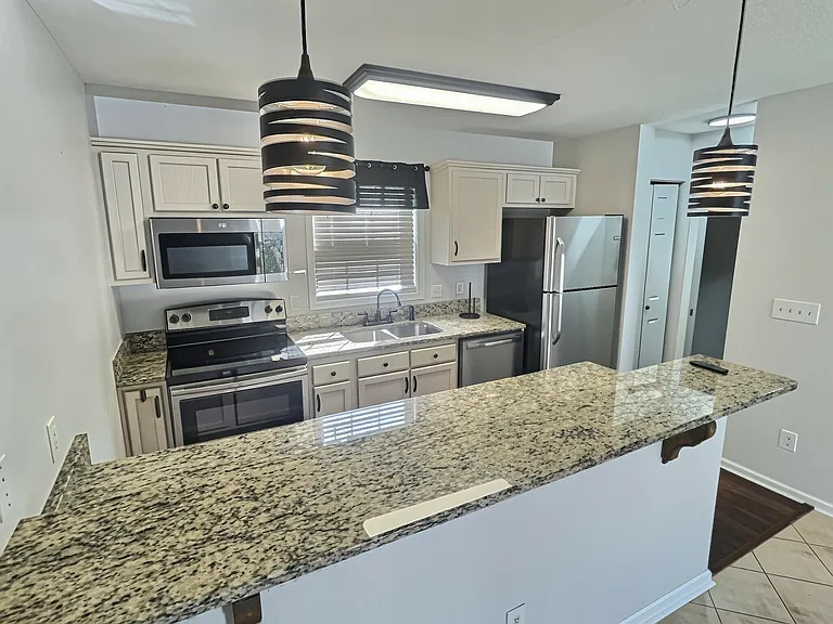 6500 Colonial Dr #7 — Photo 10