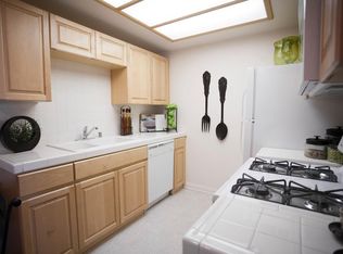 Crescent Heights, Murrieta, CA 92562