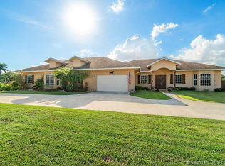 6915 SW 185th Way, Southwest Ranches, FL 33332