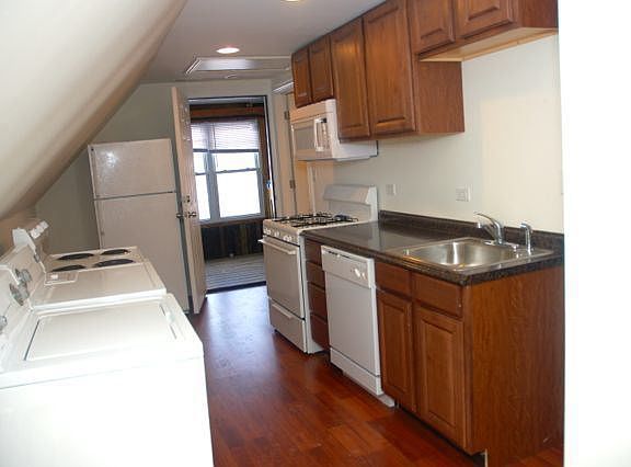 2nd image of 3123 N Kimball Ave #3