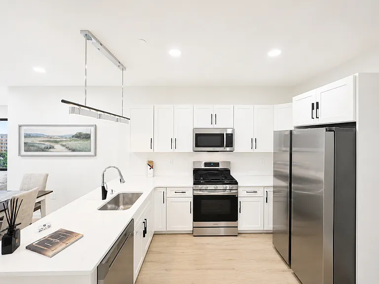 360 Van Houten St #308 — Photo 5