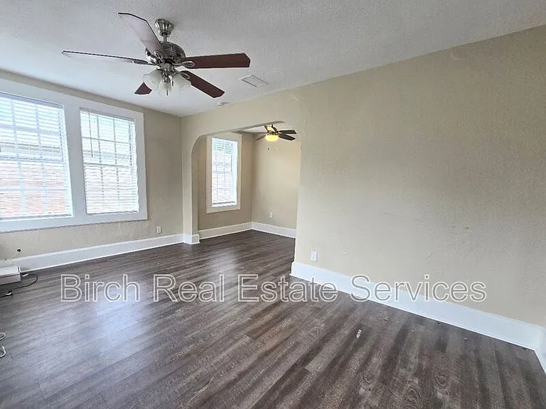4701 13th Ave S — Photo 2