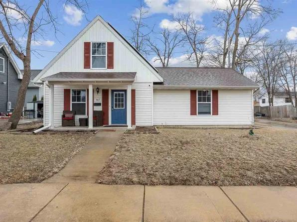 917 9th Ave SE, Cedar Rapids, IA 52401