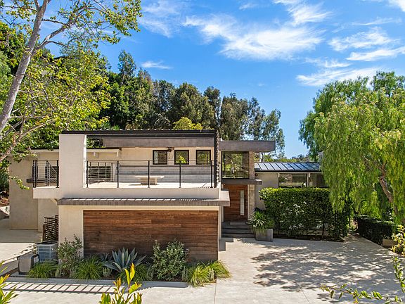 2nd image of 3764 Las Flores Canyon Rd