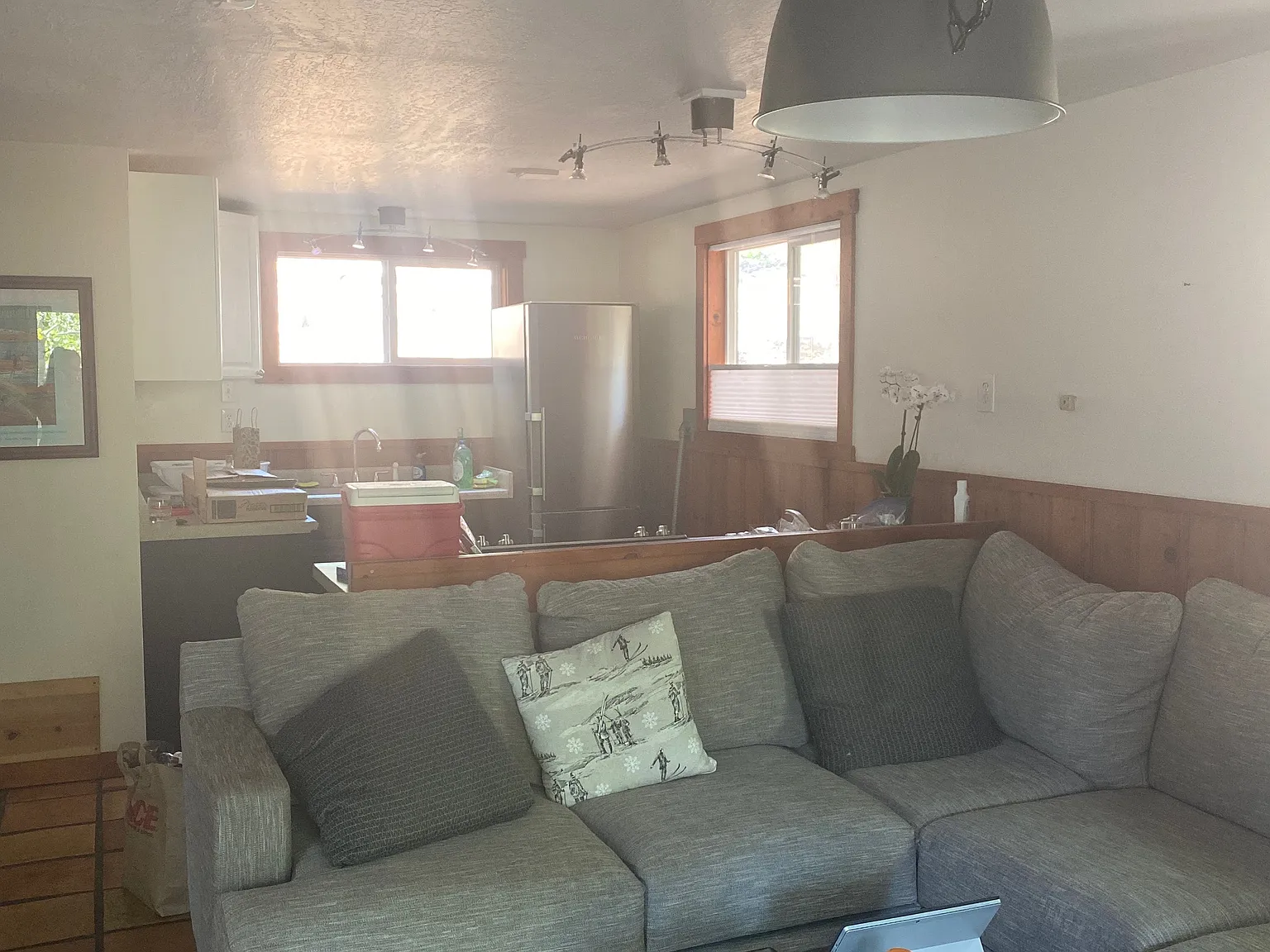 2 bed, 950 sqft, $3,000 — Photo 3