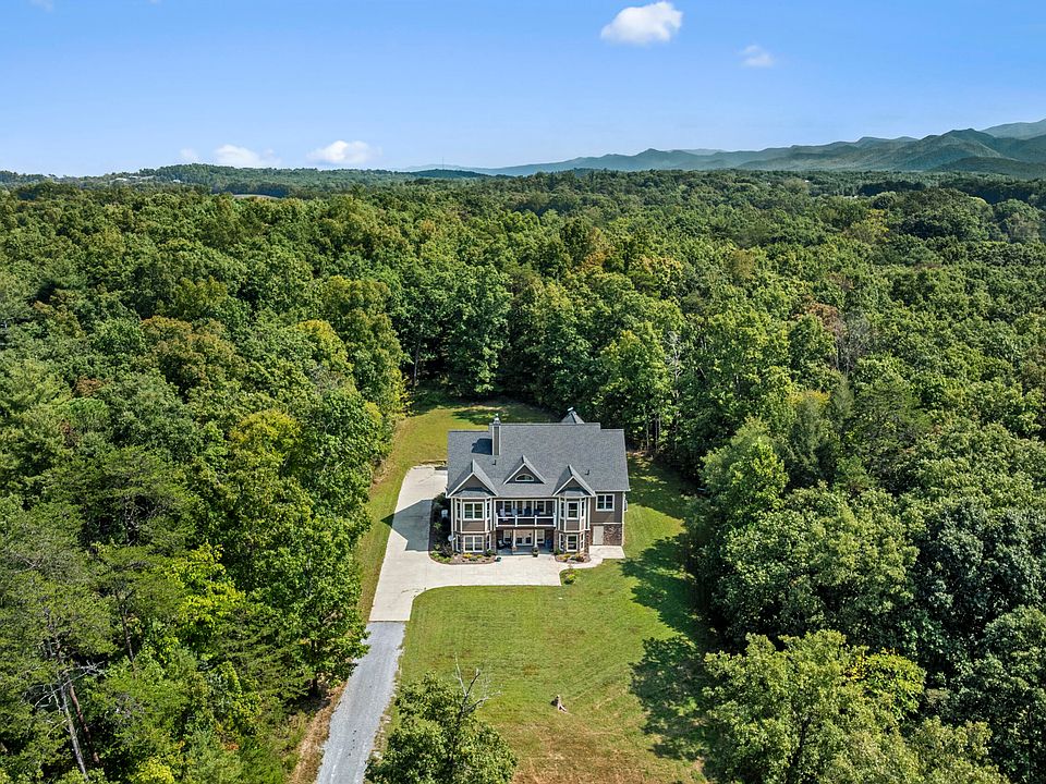 7th image of this home