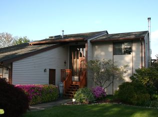 5964 Church Rd, Ferndale, WA 98248