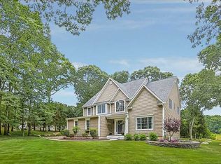 42 Wicklow Rd, Westerly, RI 02891