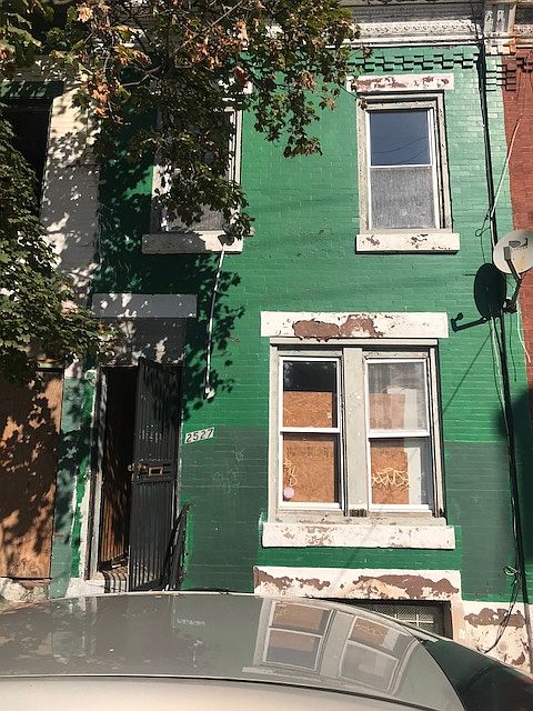 1st image of 2527 W Harold St