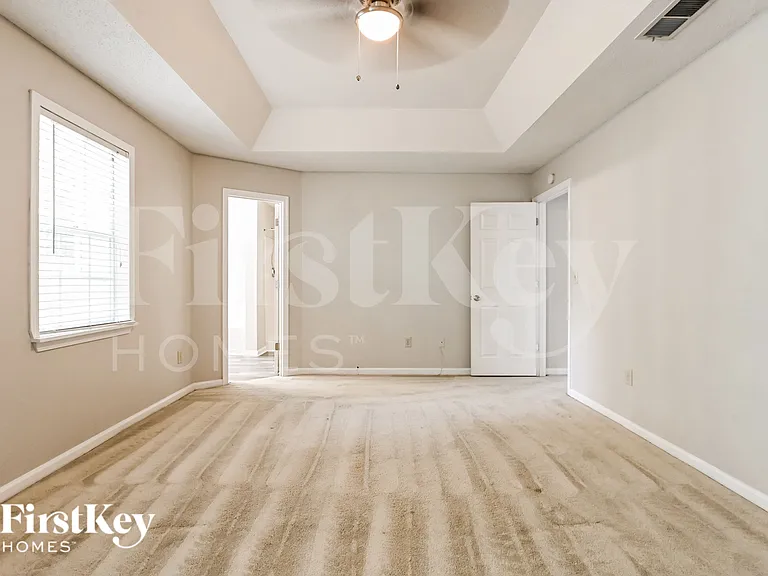 139 The Esplanade Way SW — Photo 9