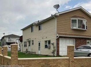 301 Regis Dr FLOOR 2, Staten Island, NY 10314