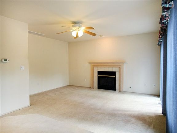 4th image of 23218 50th Av Ct E #K