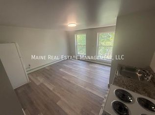 76 Court St APT 5, Bangor, ME 04401