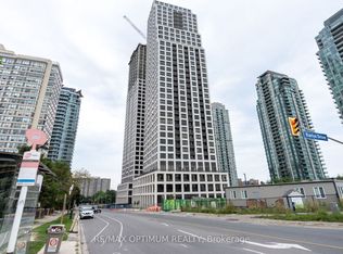 36 Elm Dr W #2102, Mississauga, ON L5B 1L9