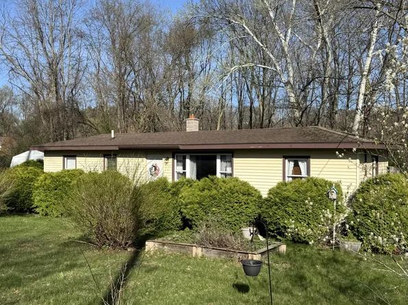 6283 Brooklyn Rd, Jackson, MI 49201