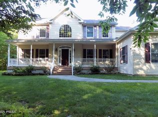 161 Split Rock Rd, Canadensis, PA 18445