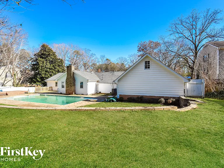 1348 Arden Dr SW — Photo 15