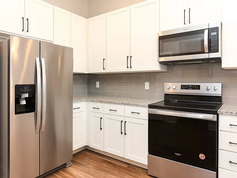 Mill One Apartments — Photo 34