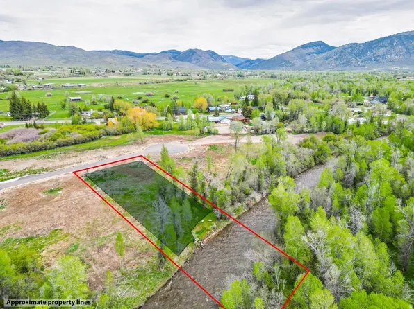829 River Ln, Oakley, UT 84055