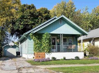278 N 5th Ave, Canton, IL 61520