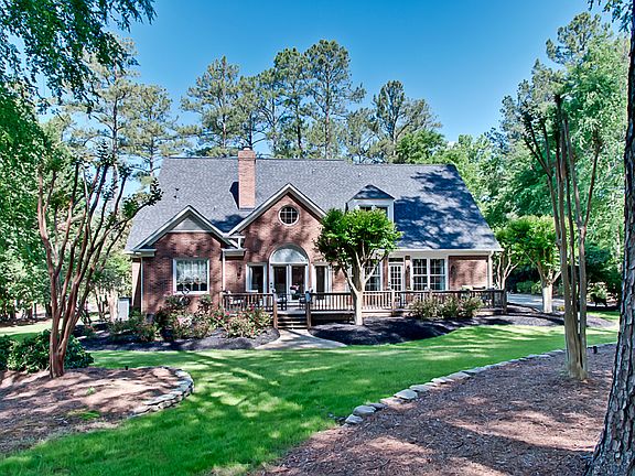 2nd image of 301 Mossycup Oak Ct