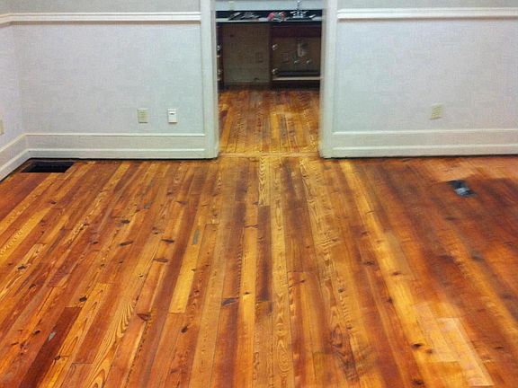 room 2- currently has workstations