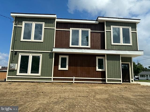 1st image of 43 E Hodges Ave