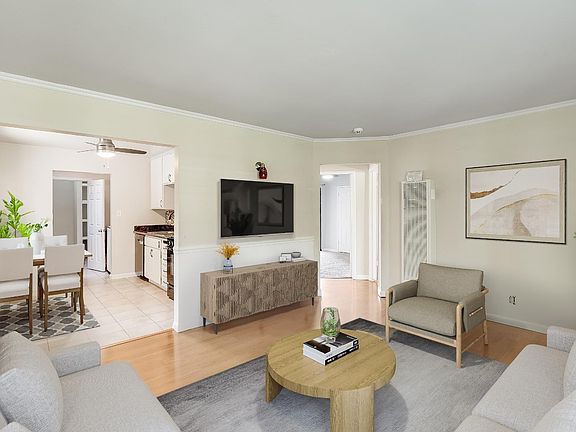 2nd image of 30 Goree Court