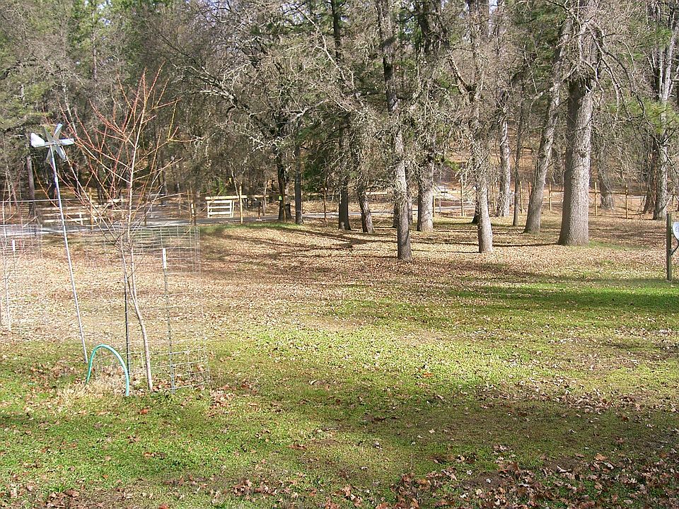 2nd image of 4809 Independence Rd