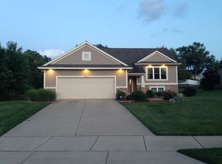 4500 Grand Ridge Dr SW, Wyoming, MI 49418