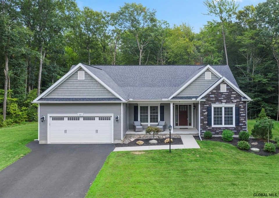 1st image of 23 Cardin Dr