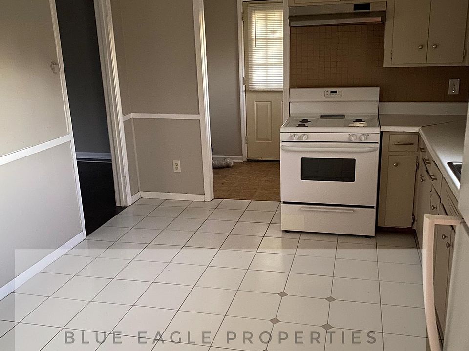 2nd image of 5528 E Shades Valley Dr