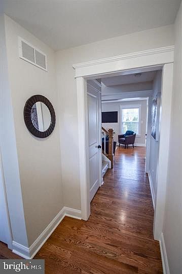 1st image of 211 Girard Ave