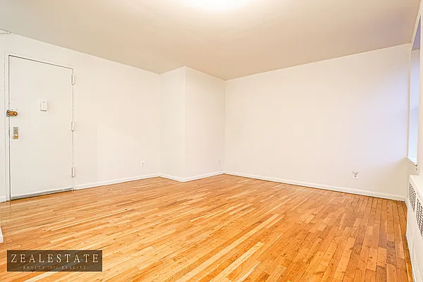 Rented by ZealEstate Group Inc | media 12