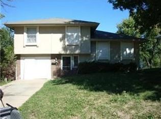 11618 Palmer Ave, Kansas City, MO 64134