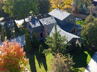 284 Old Post Rd, Waterloo, ON N2L5C1