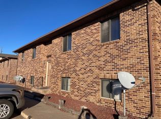 635 Kennedy Dr, Grand Island, NE 68803