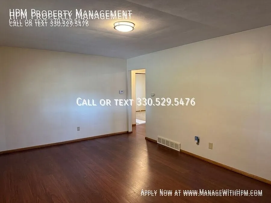 Firestone Park Two Bedroom Upstairs unit Available! — Photo 4
