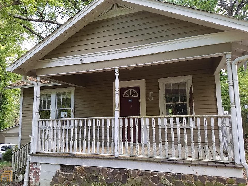 2nd image of 5 Lindberg Dr NE