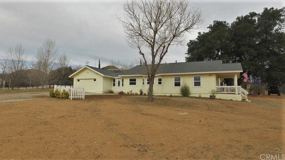 1st image of 47600 Woodcliff Dr