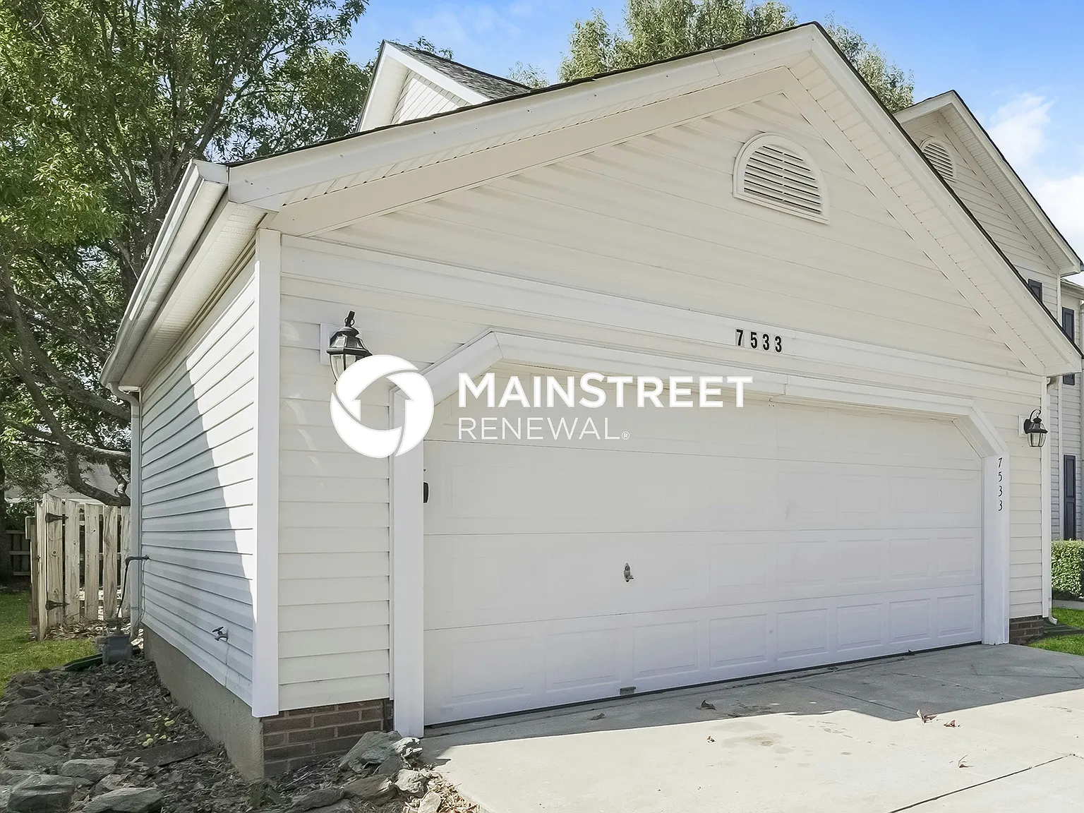7533 Sparkleberry Dr — Photo 2