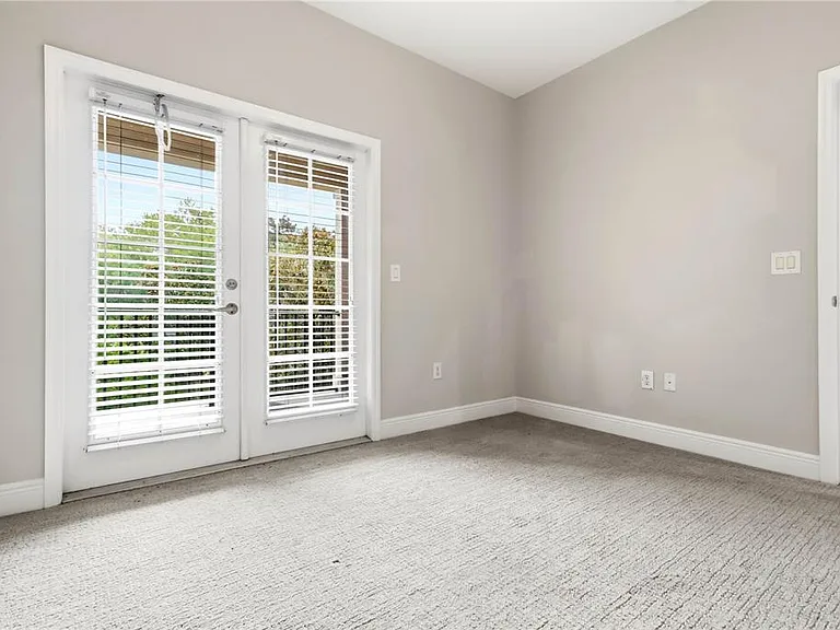 14606 Bournemouth Rd — Photo 23