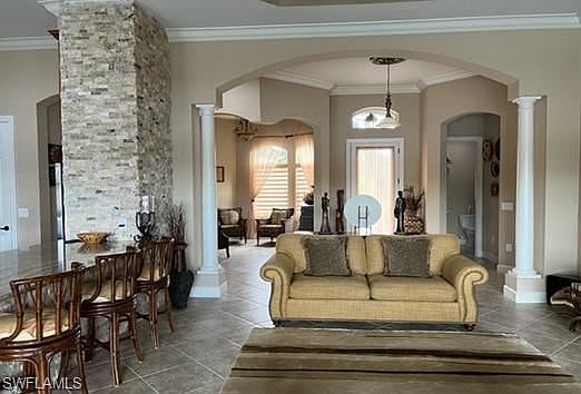 4th image of 10984 Surrey Pl