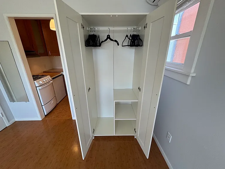 40 Brooks Ave #18 — Photo 15