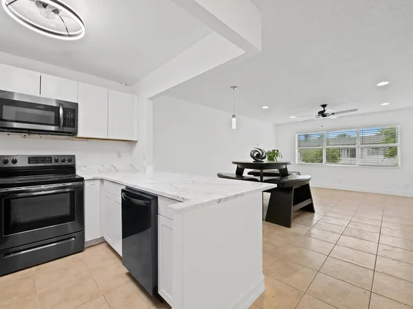 430 SE 2ND Avenue #21, Deerfield Beach, FL 33441