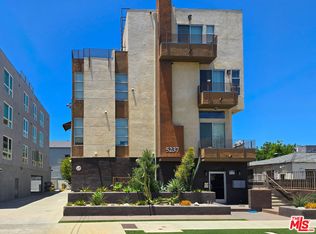 5237 Willowcrest Ave #105, North Hollywood, CA 91601