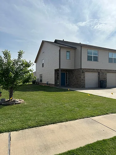 3407 E Fairmont Pl Photo 1